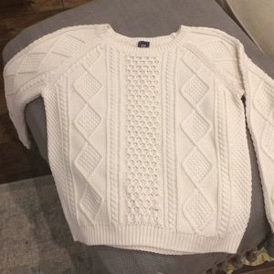 Gap Cable knit sweater
